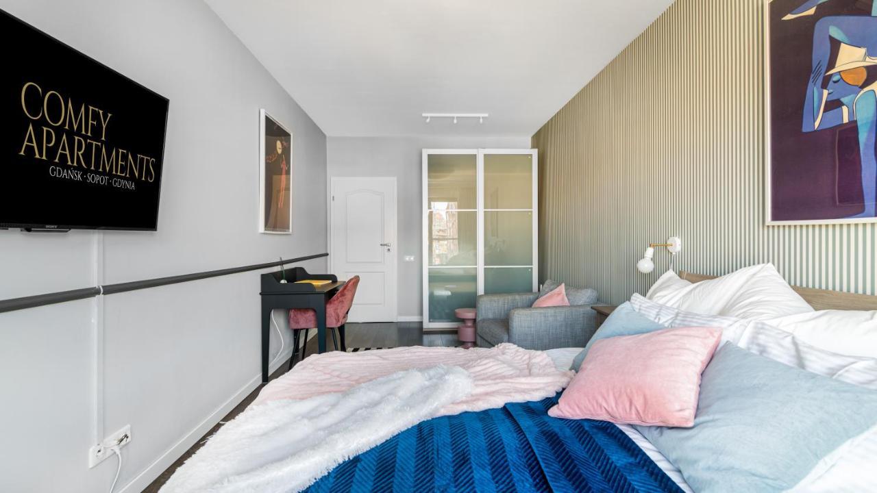 Waterlane W Oknami Na Rzeke - Marina View - Comfy Apartments Гданьск Экстерьер фото